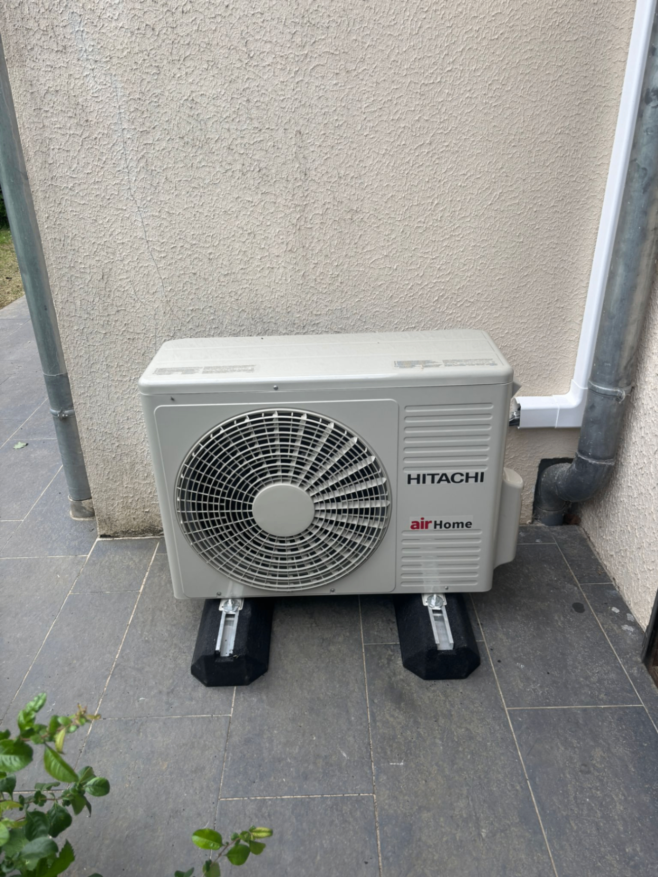 Pompe à chaleur Hitachi installée